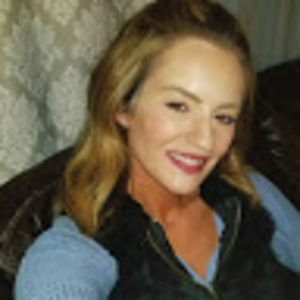 Meet your Posher, Leslie